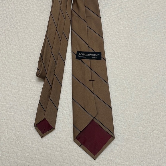 Yves Saint Laurent Paris New York Camel Stripe Classic Tie—Excellent Condition! - Picture 5 of 7